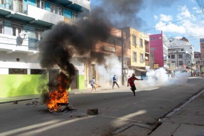 Madagascar Votes Amid Violence and Calls for Boycott