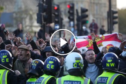 Right-Wing Counterprotesters Clash With Police in London