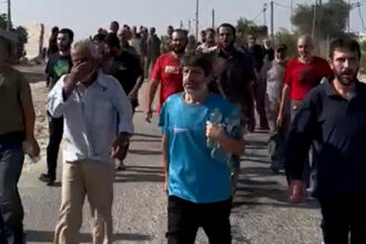 Thousands of Gazan Workers Stranded in Israel Return Home