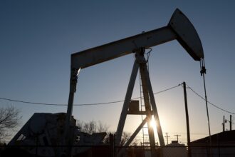 U.S. crude oil prices fall below $78 a barrel to lowest since July