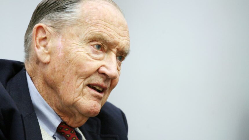 Why Jack Bogle's strategy of 'lazy' investing is making a comeback