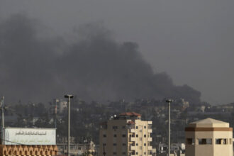 Airstrike in Gaza Kills U.N. Worker and More Than 76 of His Relatives