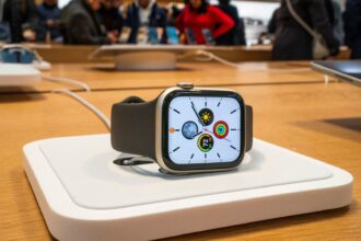 Apple will sell latest Apple Watch models after import ban halted