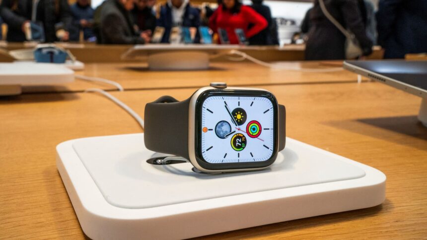 Apple will sell latest Apple Watch models after import ban halted