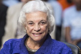 Former Supreme Court Justice Sandra Day O'Connor dies