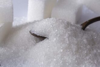 How Refined Sugar Fuels Cancer