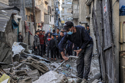Israel Says It Is Stepping Up War Against Hamas in Gaza