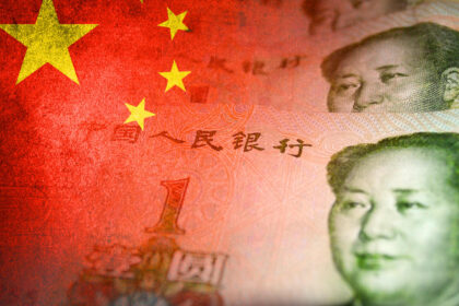 Moody's cut China's credit outlook to negative on rising debt risks