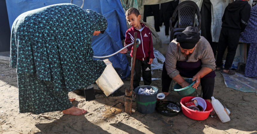 ‘We Are All Sick’: Infectious Diseases Spread Across Gaza