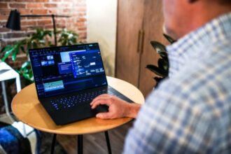 Beyond Boundaries: Dell’s XPS Laptops Bring AI into the Design Equation