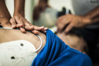 CPR Can Do More Harm Than Good Without a Defibrillator