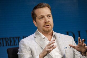 CrowdStrike CEO explains why Russian hackers are hard to beat