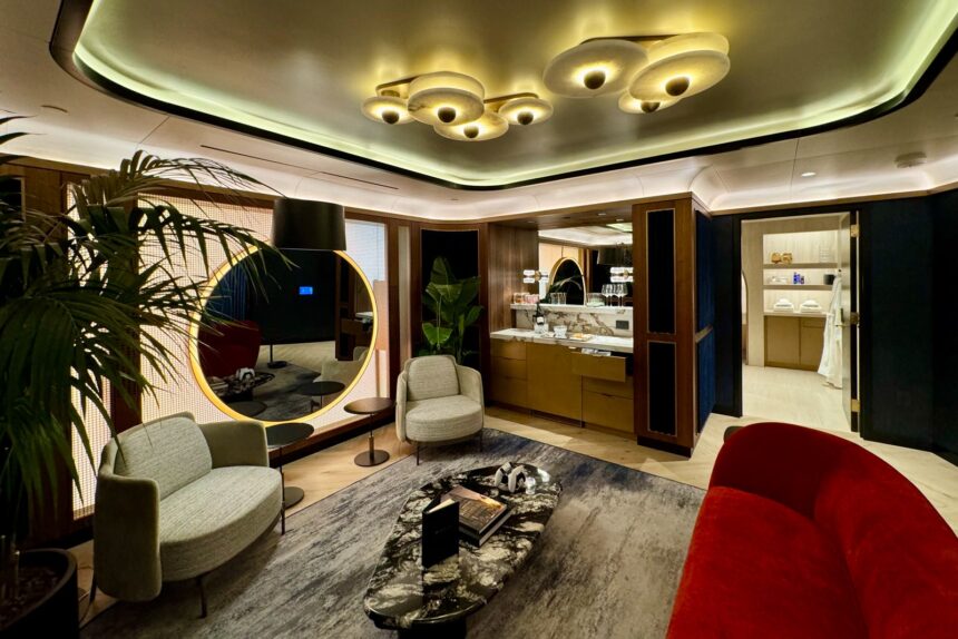 Inside Chase's luxe $3,000 lounge-within-a-lounge at LaGuardia