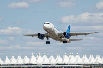 Why United Airlines invested $1 billion in Denver Airport