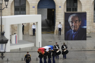 A Divided France Splits Over Death of Robert Badinter