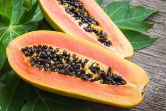 How Papaya Can Help Your Gut