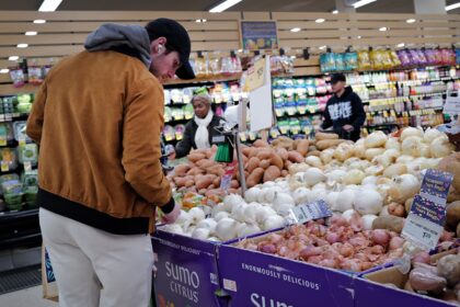 Key inflation measure rose 0.4%