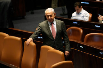 Many Israelis Want Netanyahu Out. But There Is No Simple Path to Do It.