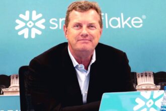 Snowflake says Frank Slootman is retiring as CEO, stock plunges 20%