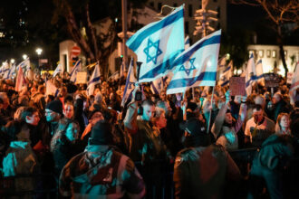 Tel Aviv Protesters Show Anger Toward Netanyahu and Israel’s Government