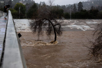 The Fingerprints on Chile’s Fires and California Floods: El Niño and Warming