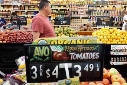 Another hot inflation gauge fuels worry