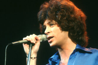 Eric Carmen, Raspberries Frontman and ‘All by Myself’ Singer, Dies at 74