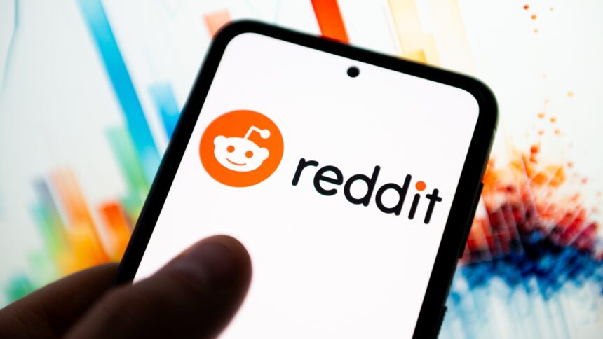 FTC inquiry into Reddit's AI data-licensing practices ahead of IPO