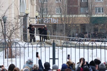 Thousands Turn Out for Navalny’s Funeral in Moscow